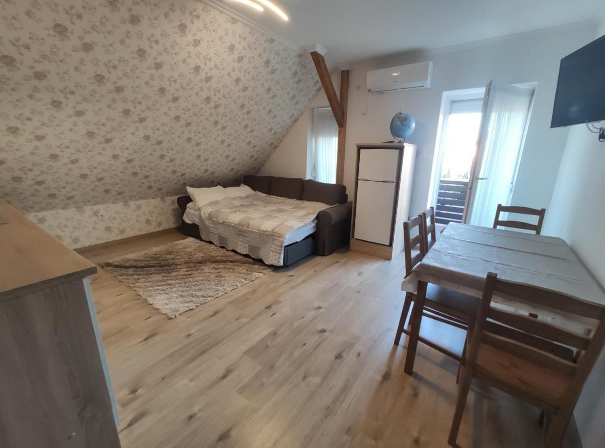 Royal De Lux Daire Hajdúszoboszló Dış mekan fotoğraf